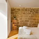 Miragaia Rio Апартаменты