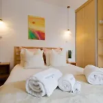 Апартаменты Miragaia Rio